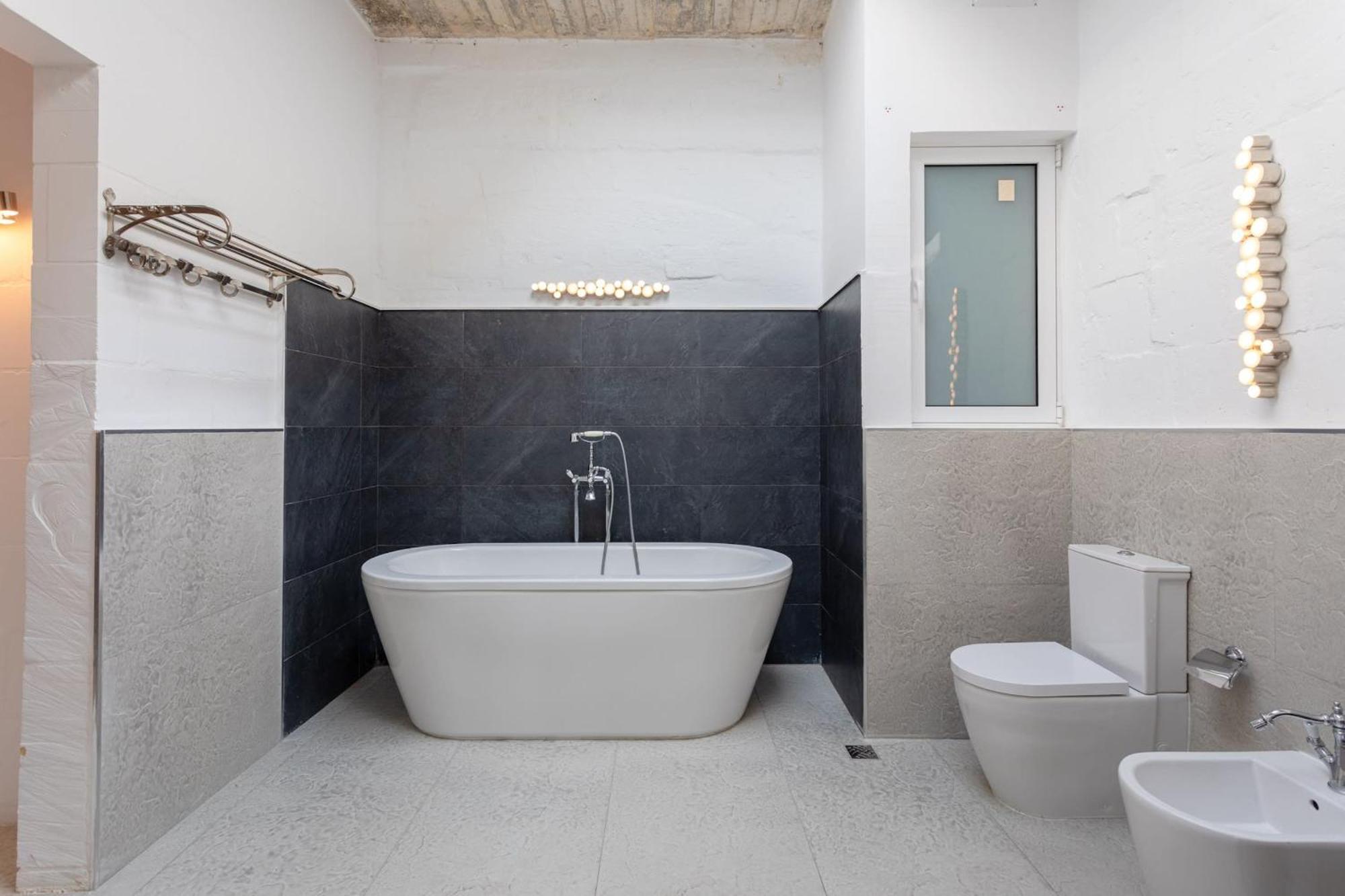 Historic Valletta Penthouse - Cityapartmentstay المظهر الخارجي الصورة